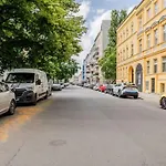 Artsy Apartment In Central Berlin - Self Check In